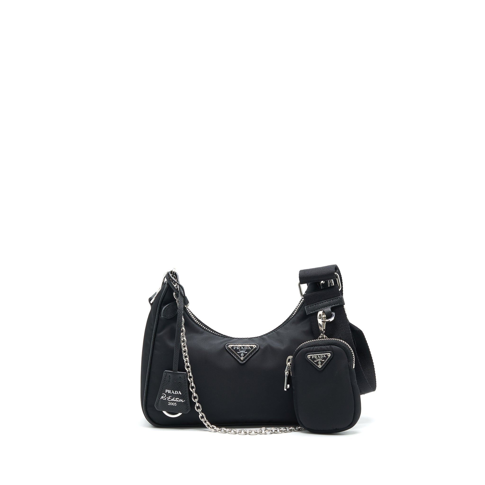 prada-re-edition-2005-nylon-bag-1
