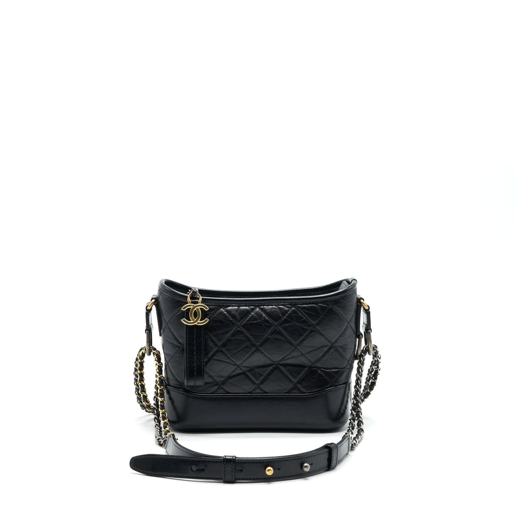 chanel-small-black-gabrielle-hobo-bag-1