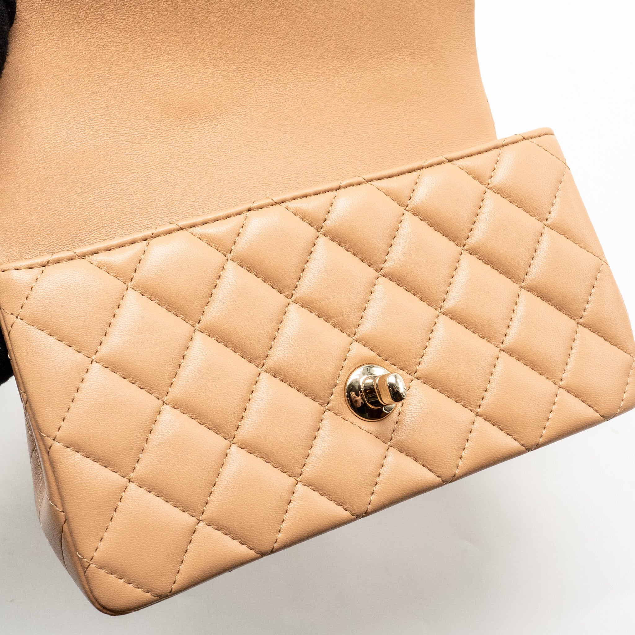 chanel-top-handle-mini-rectangular-lambskin-beige-lghw-microchip