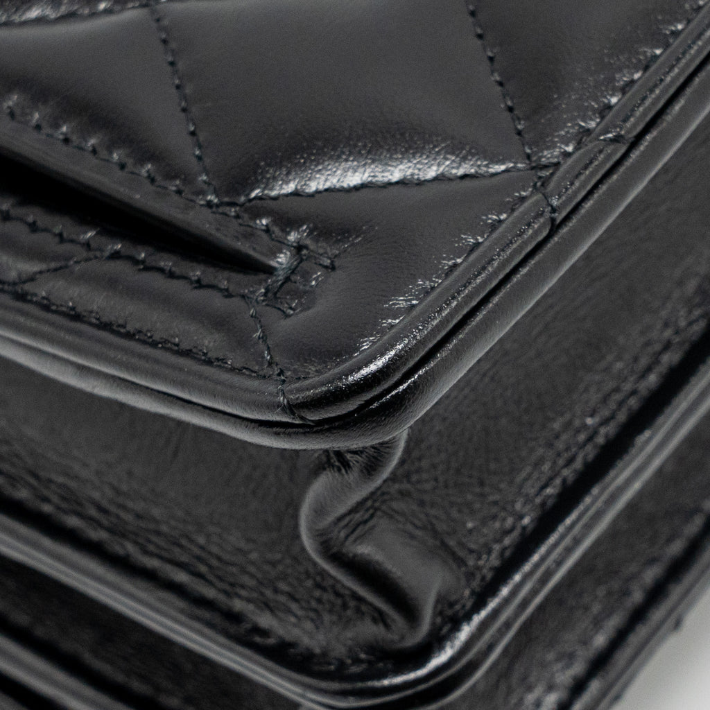 chanel-top-handle-mini-wallet-on-chain-calfskin-black-ghwmicrochip
