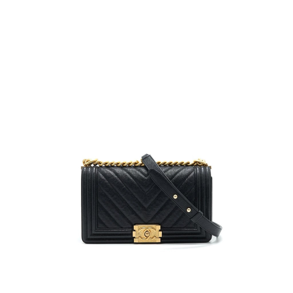 chanel-chevron-medium-boy-chanel-handbag-caviar-black-ghw