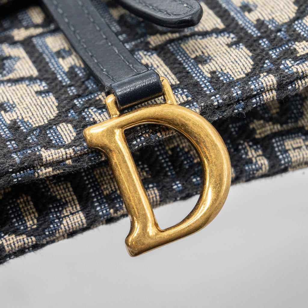 dior-saddle-flap-bag-blue-dior-oblique-embroidery-ghw