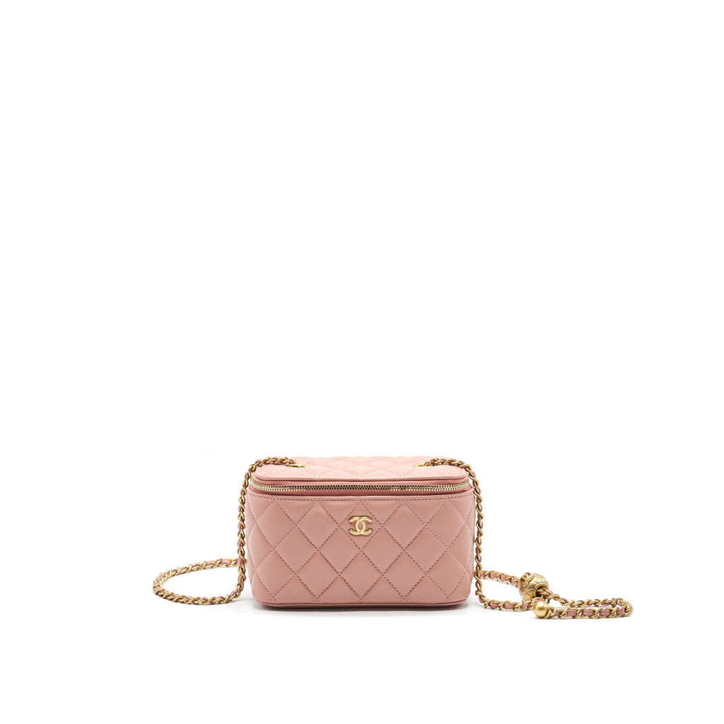chanel-21b-dark-pink-pearl-crush-rectangular-vanity
