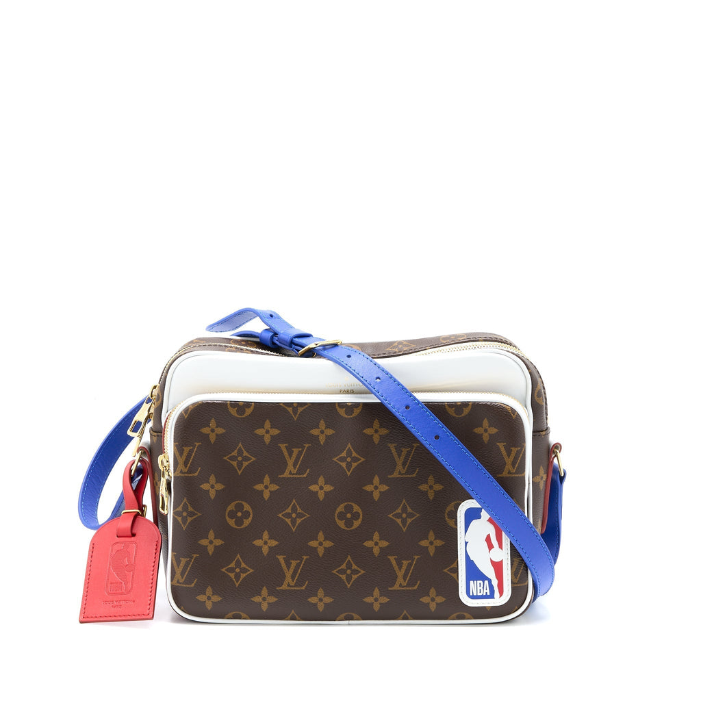 louis-vuitton-x-nba-nil-messenger-monogram-canvas-ghw