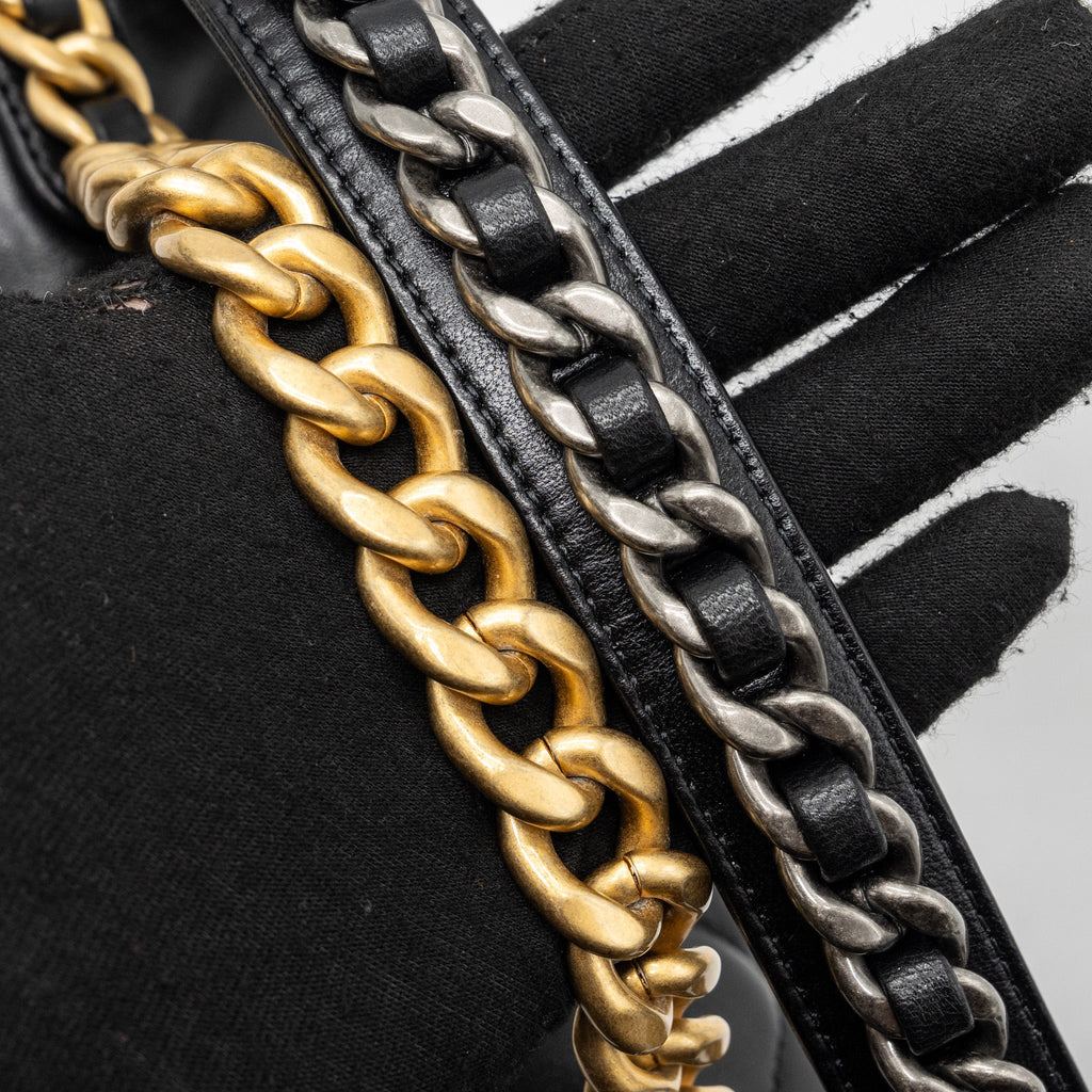 chanel-small-19-bag-lambskin-black-multicolour-hardware-microchip-3