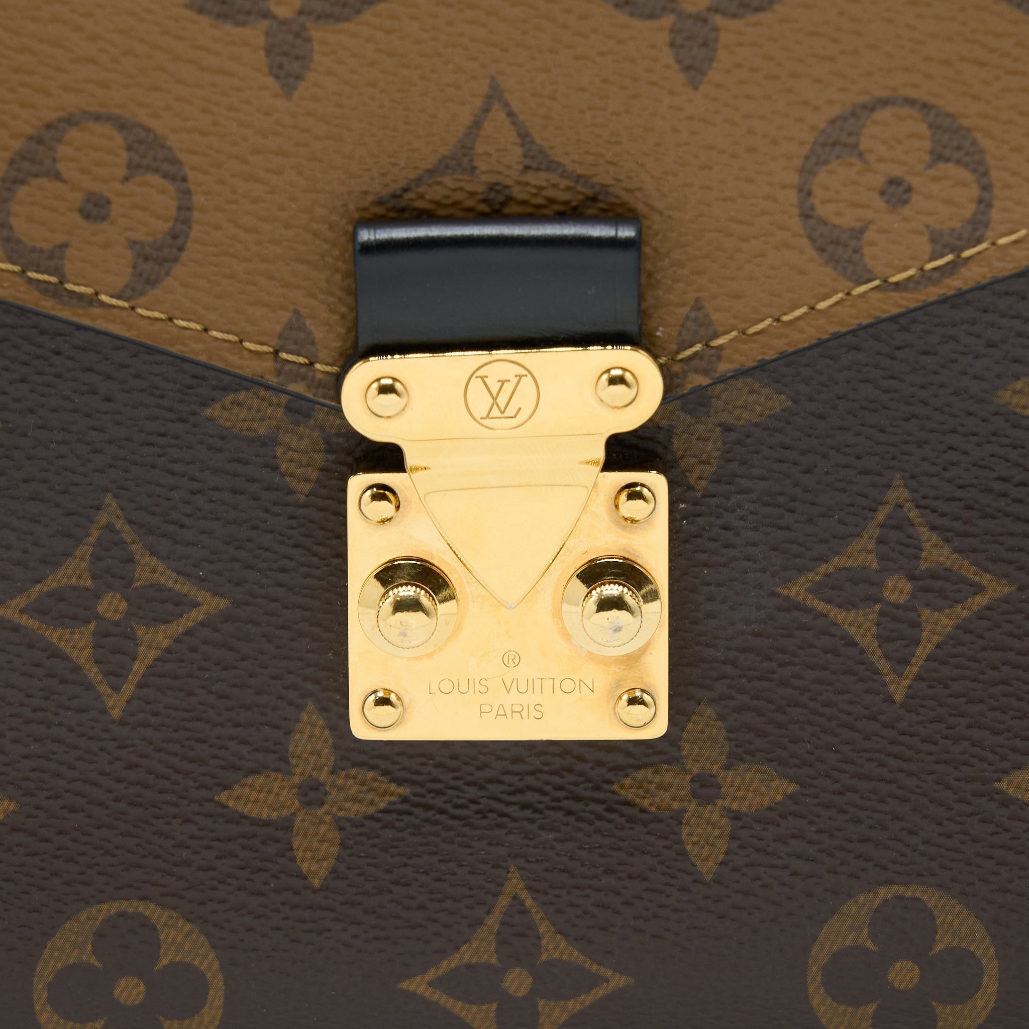 louis-vuitton-pochette-metis-monogram-reverse-canvas-ghw-3