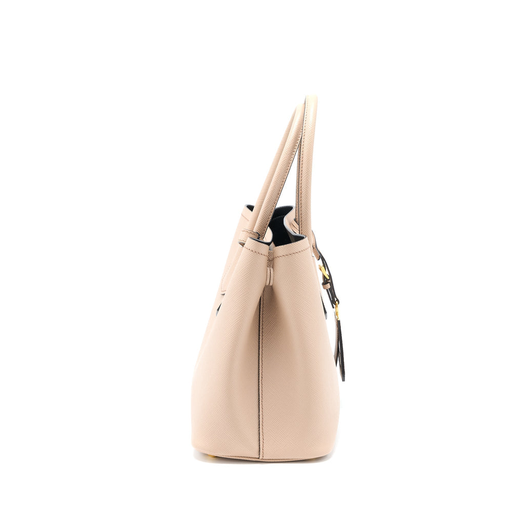 prada-saffiano-cuir-tote-bag-calfskin-cammeo-nero-ghw
