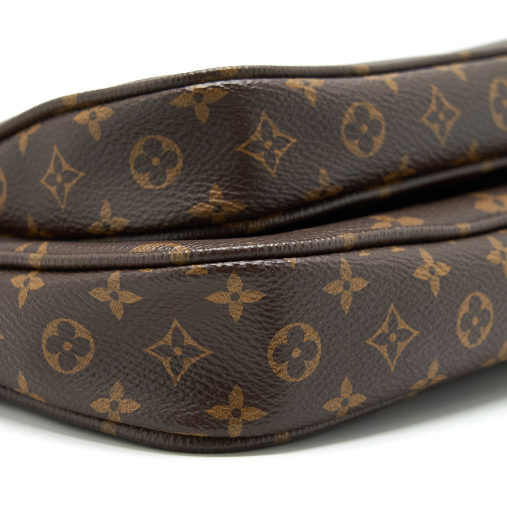 louis-vuitton-multi-pochette-with-khaki-strap