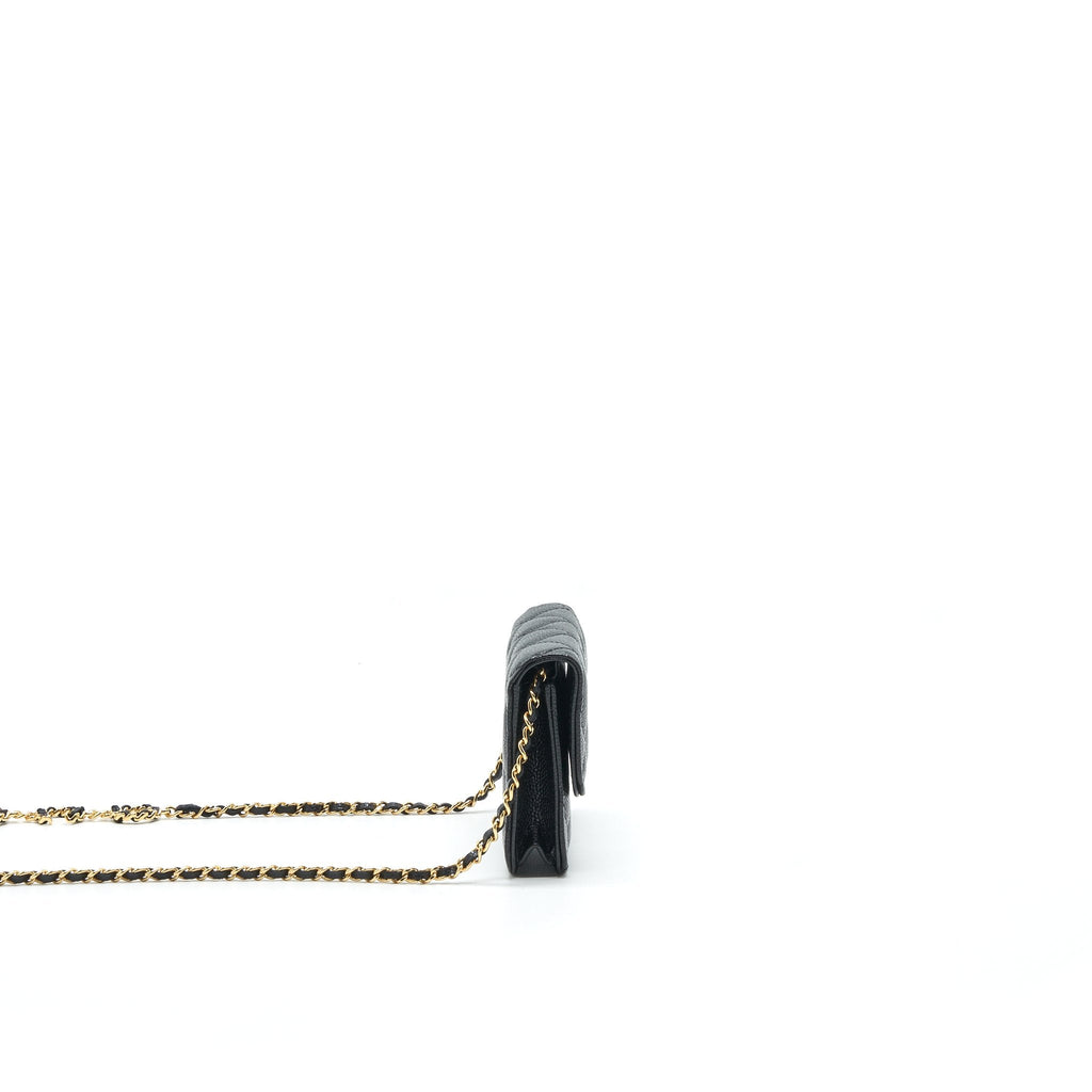 chanel-21a-flap-card-holder-with-chain-black-ghw-1