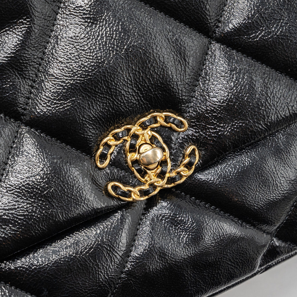 chanel-medium-19-bag-shiny-calfskin-black-multicolor-hardware