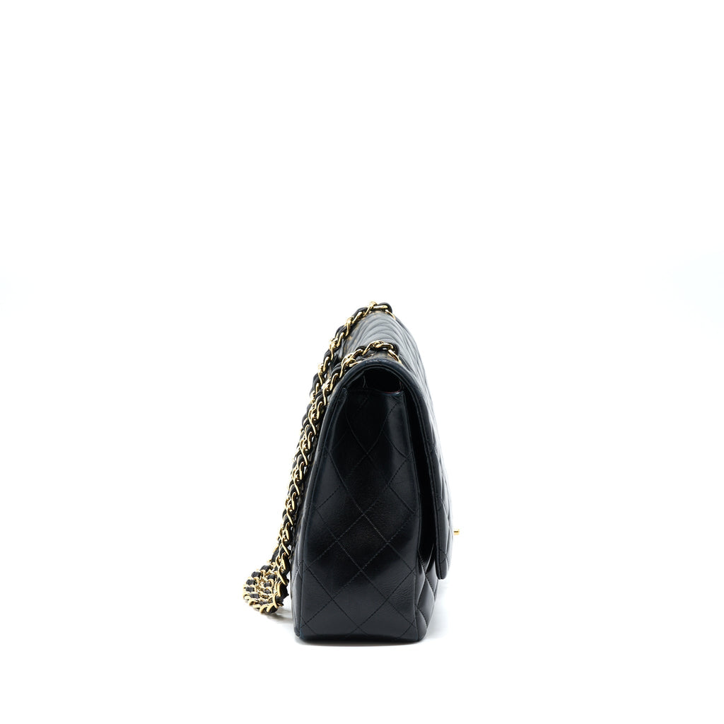 chanel-maxi-classic-flap-bag-lambskin-black-ghw