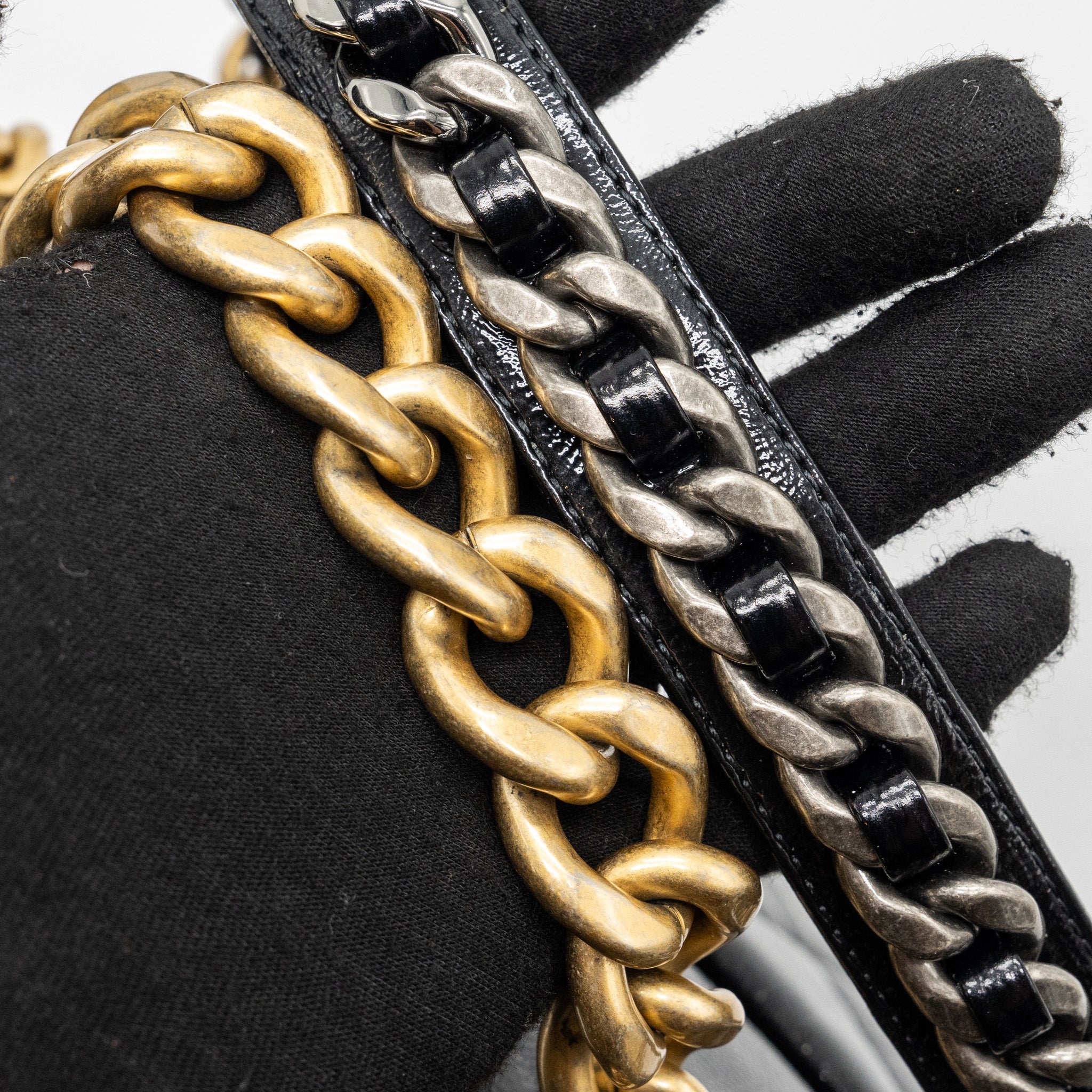chanel-medium-19-bag-shiny-calfskin-black-multicolor-hardware