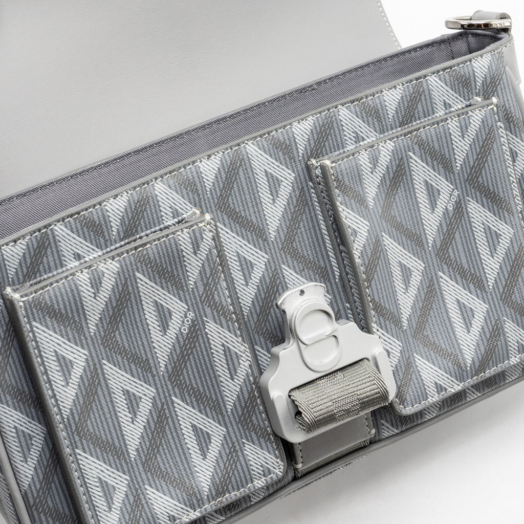 dior-hit-the-road-bag-with-strap-dior-cd-diamond-canvas-grey-with-multicolour-hardware