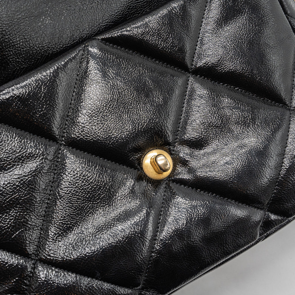 chanel-medium-19-bag-shiny-calfskin-black-multicolor-hardware