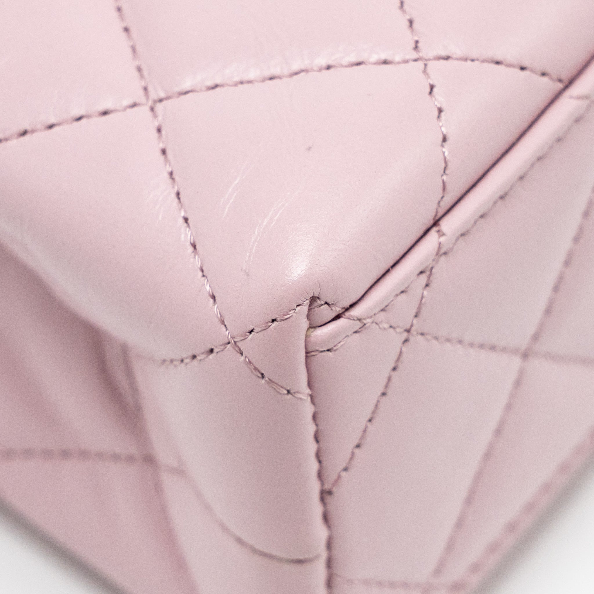 chanel-kelly-pink