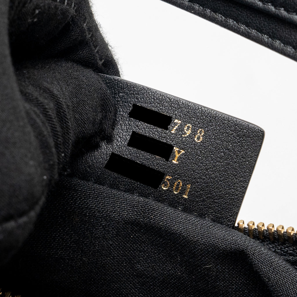 fendi-small-fendigraphy-bag-calfskin-black-ghw