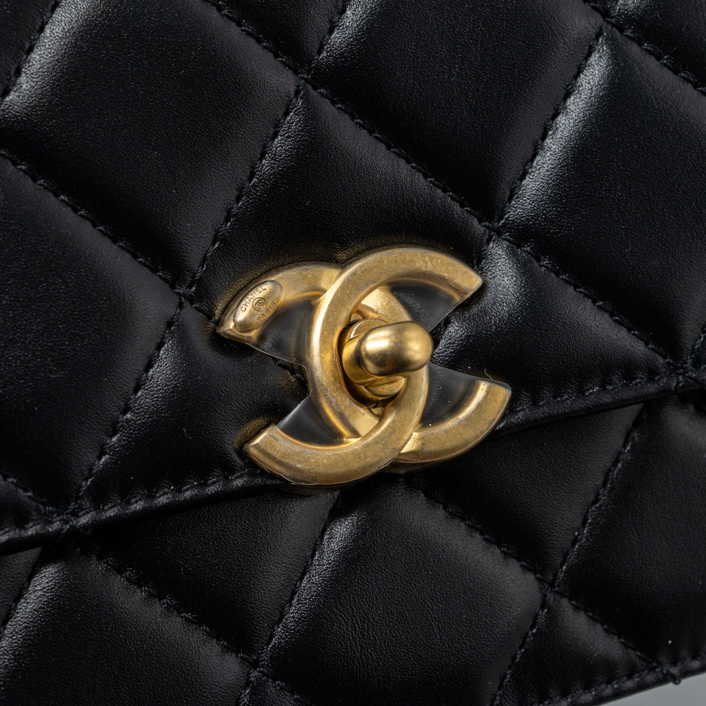 chanel-24c-gold-crush-mini-flap-bag-calfskin-black-ghw-microchip