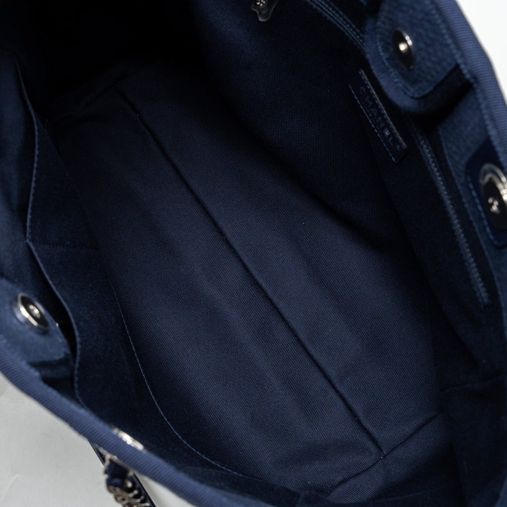 chanel-deauville-tote-bag-canvas-navy-shw-microchip