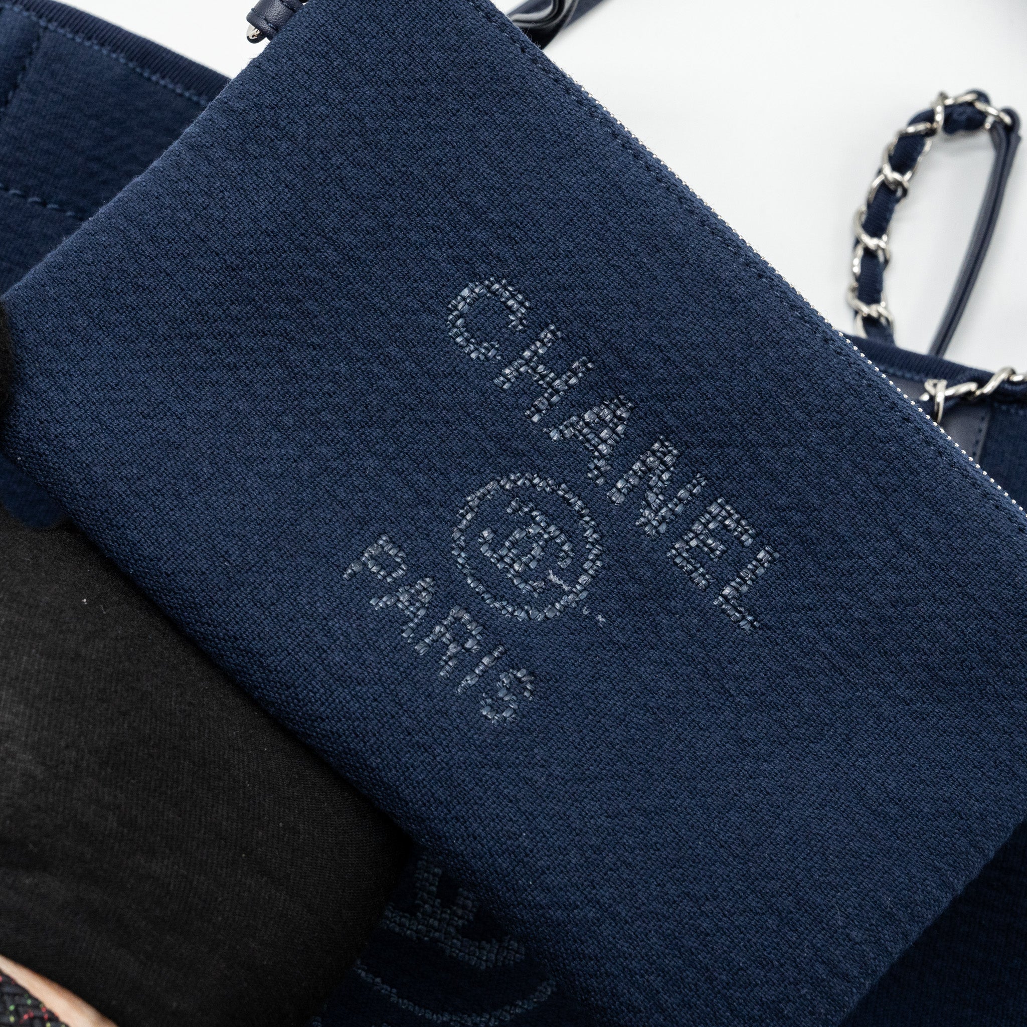 chanel-deauville-tote-bag-canvas-navy-shw-microchip