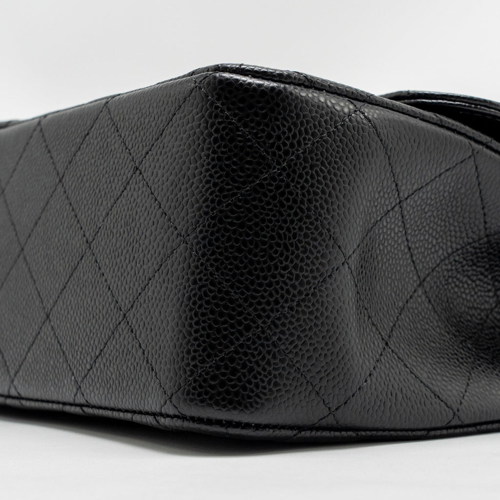 chanel-jumbo-classic-double-flap-bag-caviar-black-ghw-10