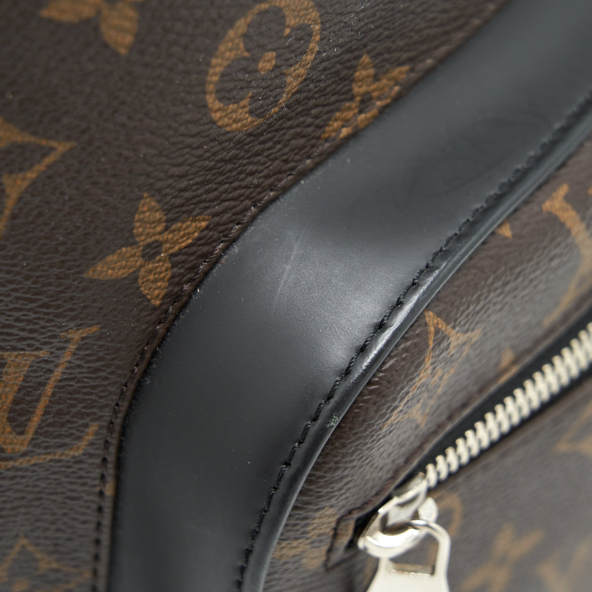 louis-vuitton-monogram-canvas-backpack