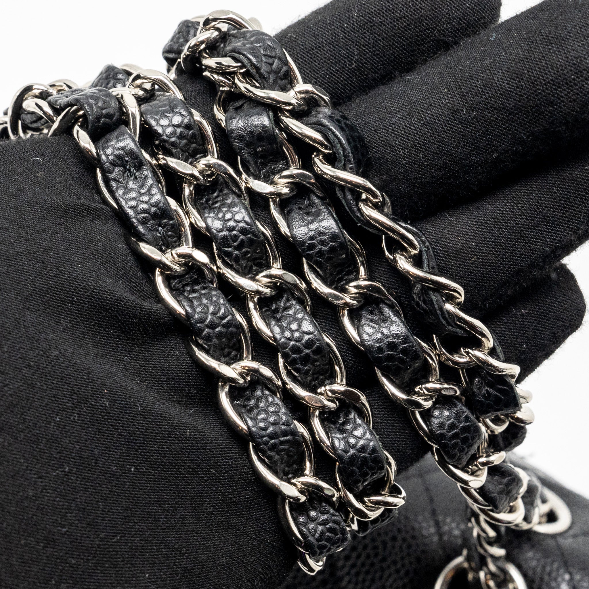 chanel-medium-classic-double-flap-bag-caviar-black-shw-8