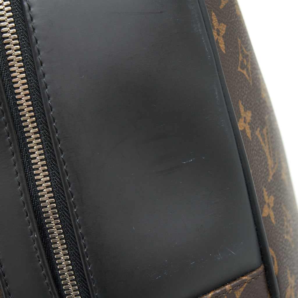 louis-vuitton-monogram-canvas-backpack