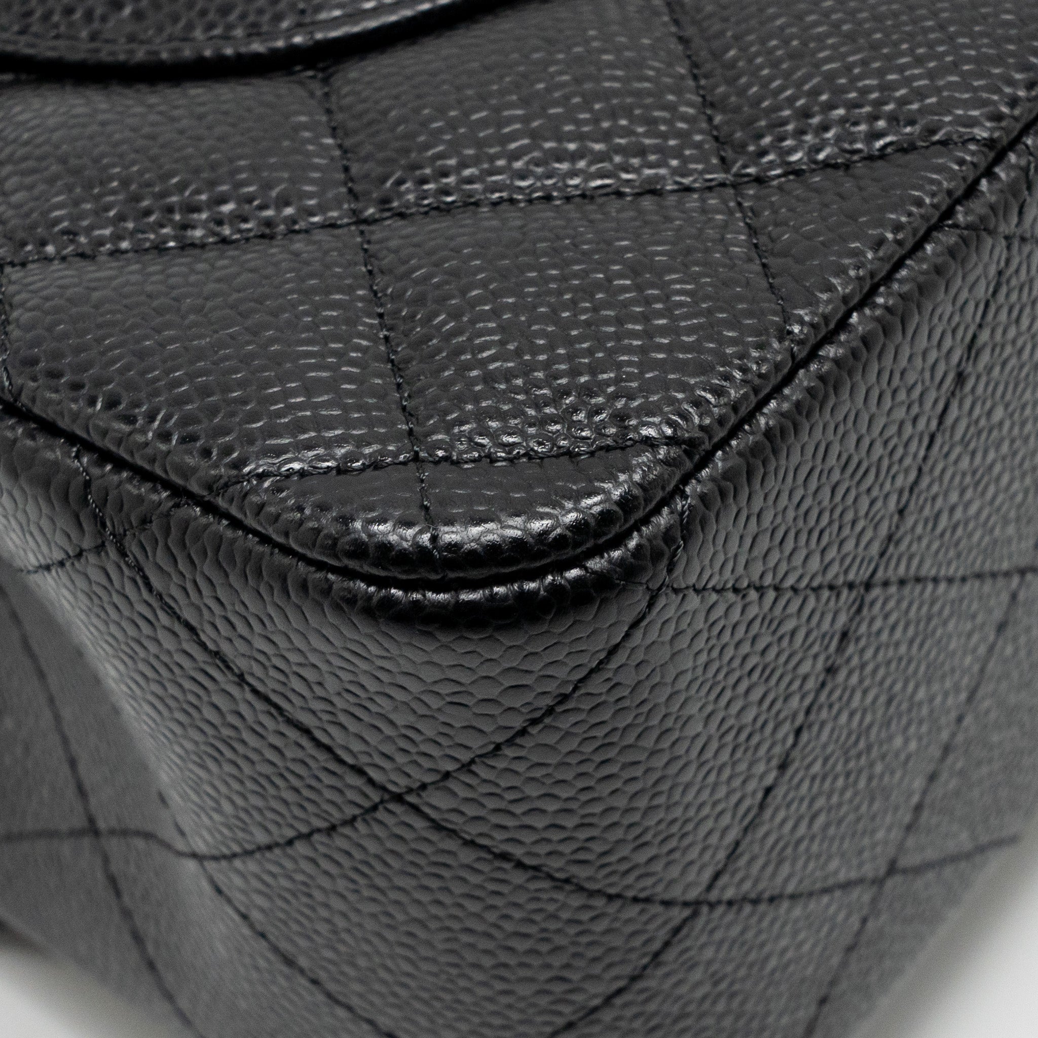 chanel-jumbo-classic-double-flap-bag-caviar-black-ghw-10