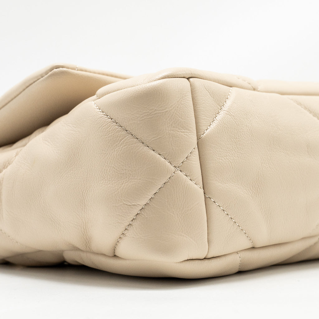 chanel-small-19-bag-calfskin-beige-multicolour-hardware