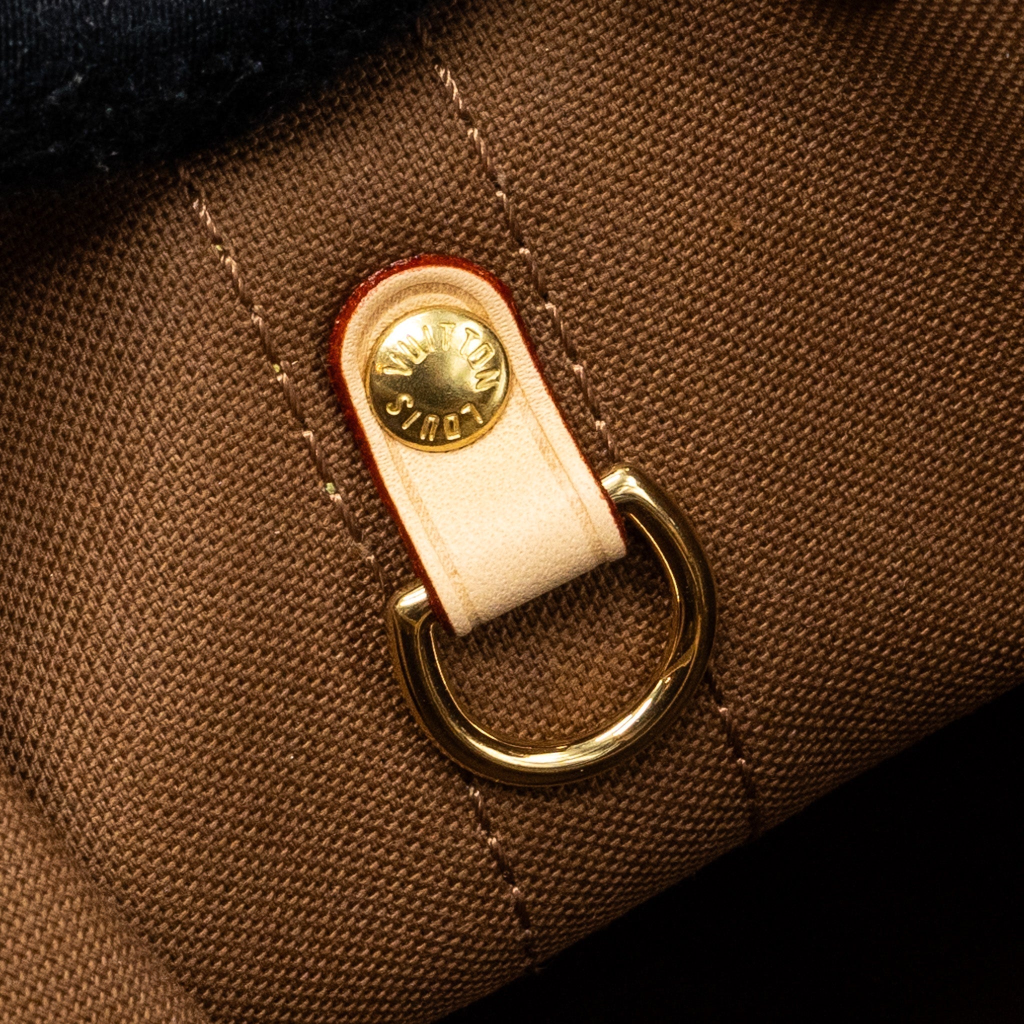 louis-vuitton-petit-noe-monogram-canvas-ghw-6