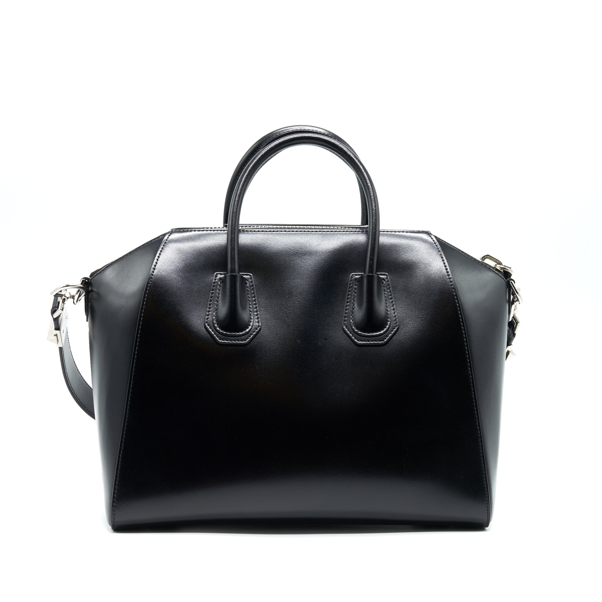 givenchy-medium-antigona-in-black