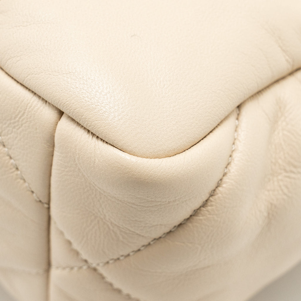 chanel-small-19-bag-calfskin-beige-multicolour-hardware
