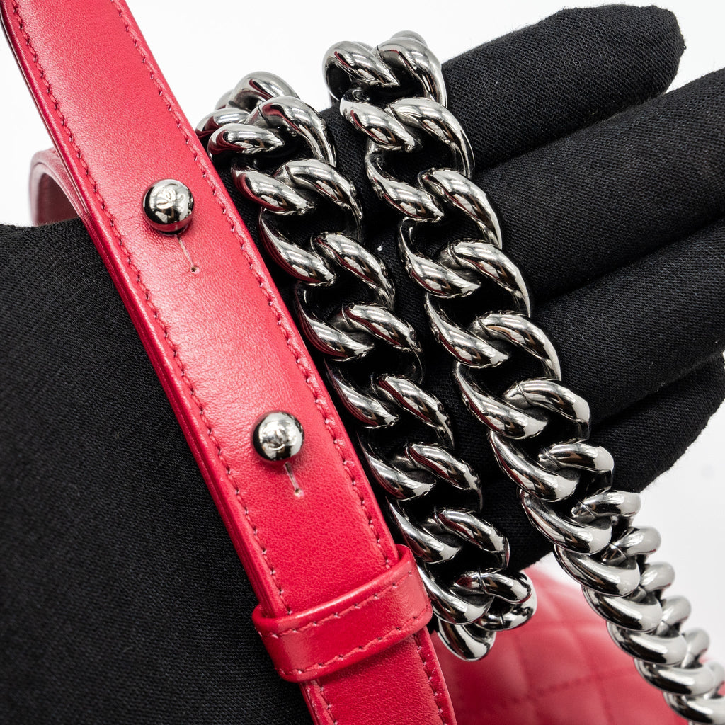 chanel-small-boy-bag-calfskin-red-shw