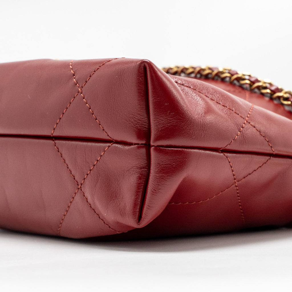 chanel-mini-22-bag-shiny-calfskin-red-ghw-microchip
