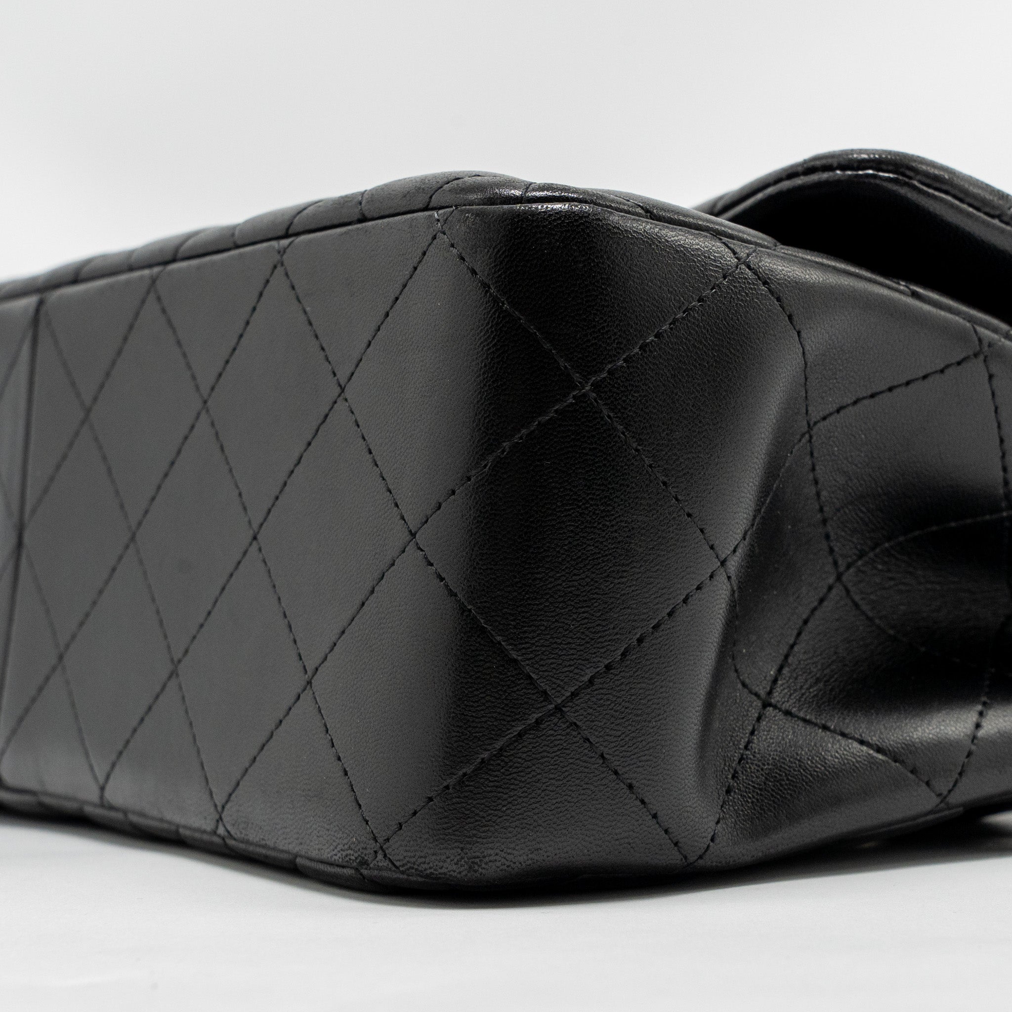 chanel-jumbo-classic-double-flap-bag-lambskin-black-shw-1