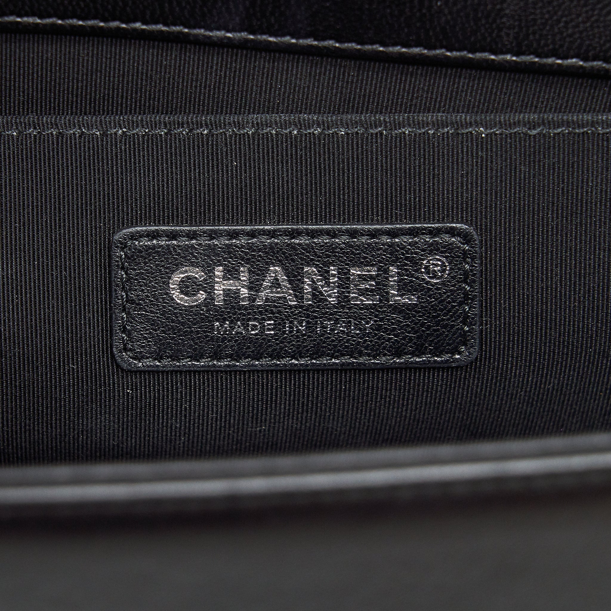 chanel-medium-boy-black-lambskin-ruthenium-hardware