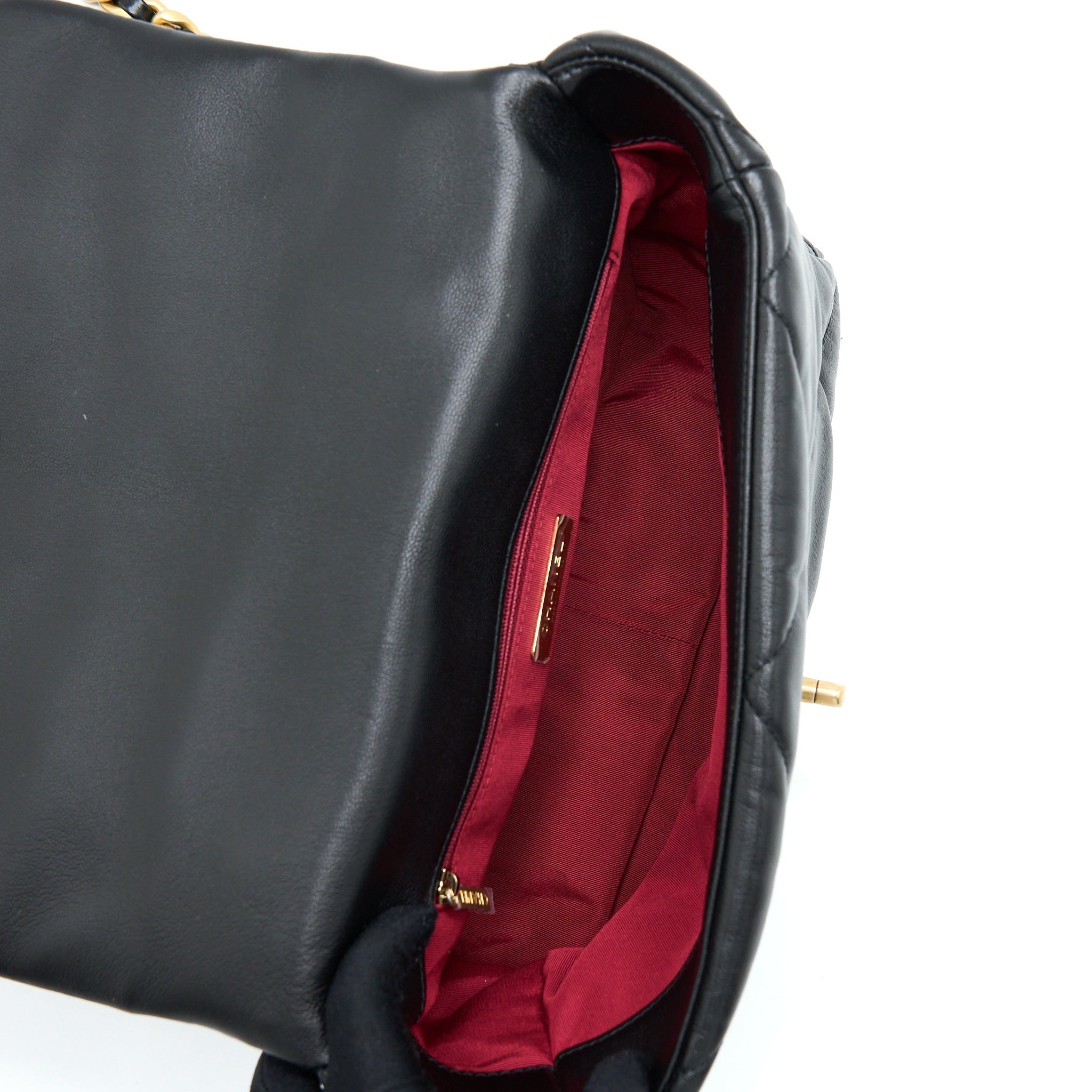 chanel-medium-19-bag-goatskin-black-with-multicolour-hardware