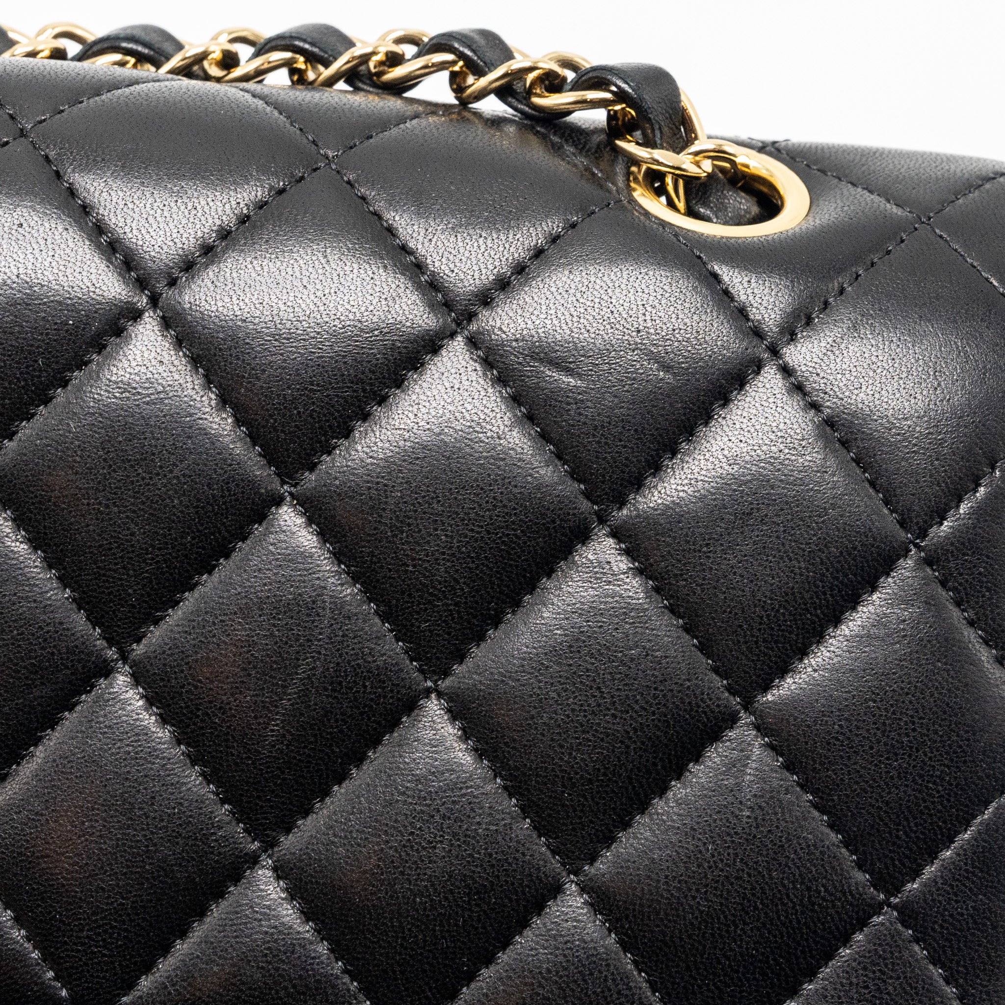 chanel-medium-classic-double-flap-bag-lambskin-black-ghw-copy-1