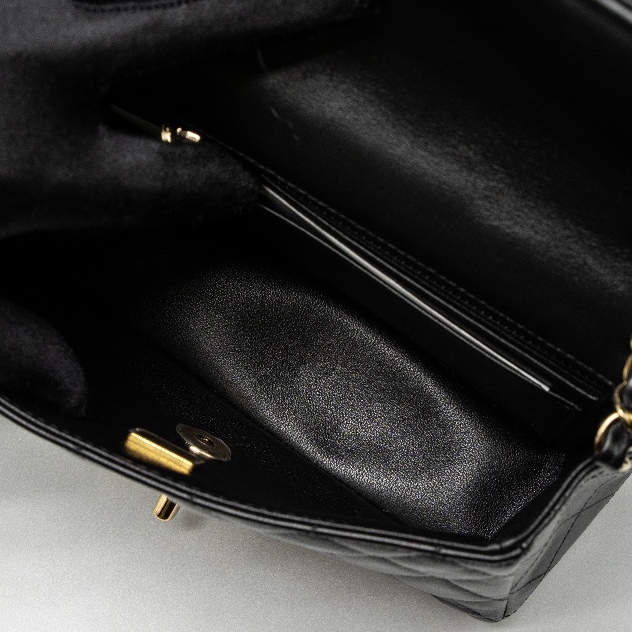chanel-classic-mini-rectangular-flap-bag-lambskin-black-lghw-microchip-4