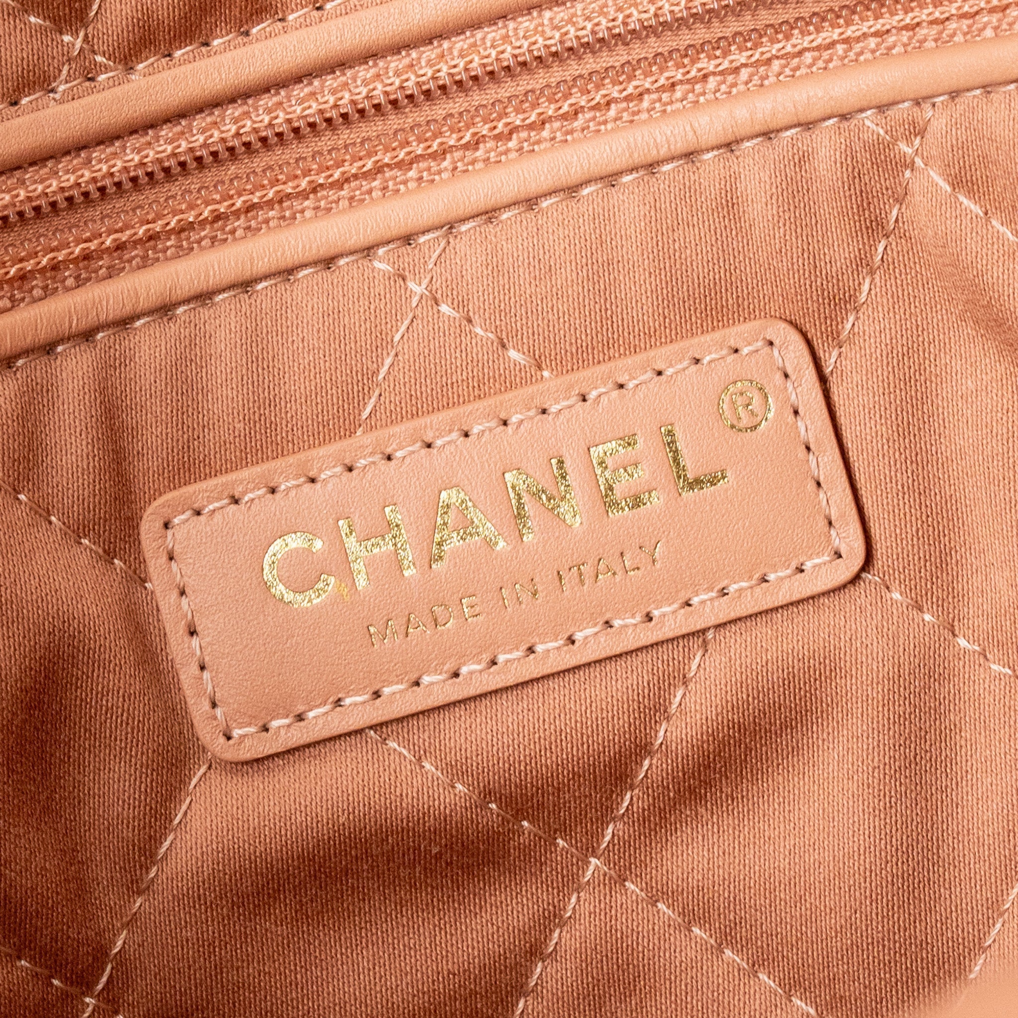 chanel-medium-22-bag-shiny-calfskin-light-beige-ghw-microchip