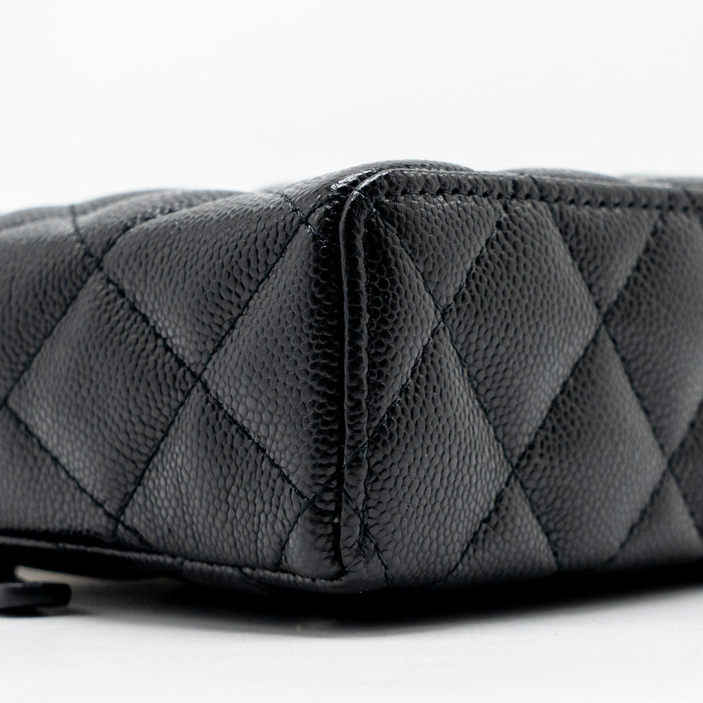 chanel-25p-cc-top-handle-vanity-with-chain-caviar-black-lghwmicrochip-1