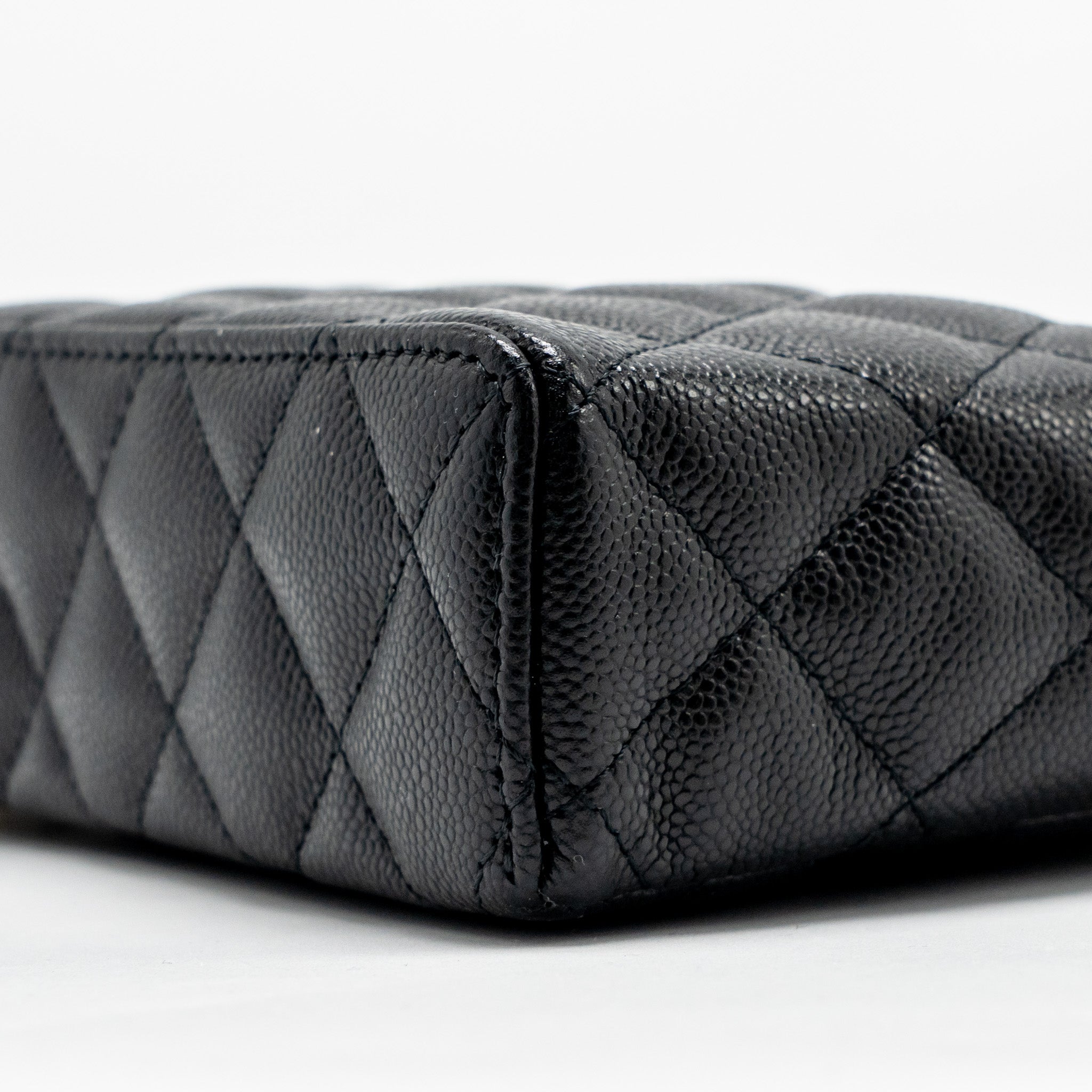 chanel-25p-cc-top-handle-vanity-with-chain-caviar-black-lghwmicrochip-1