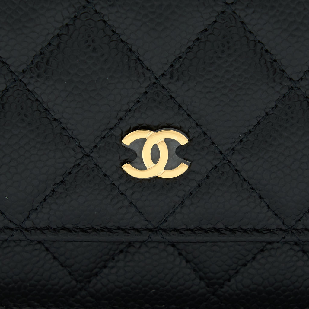 chanel-classic-wallet-on-chain-caviar-black-ghw-microchip-1