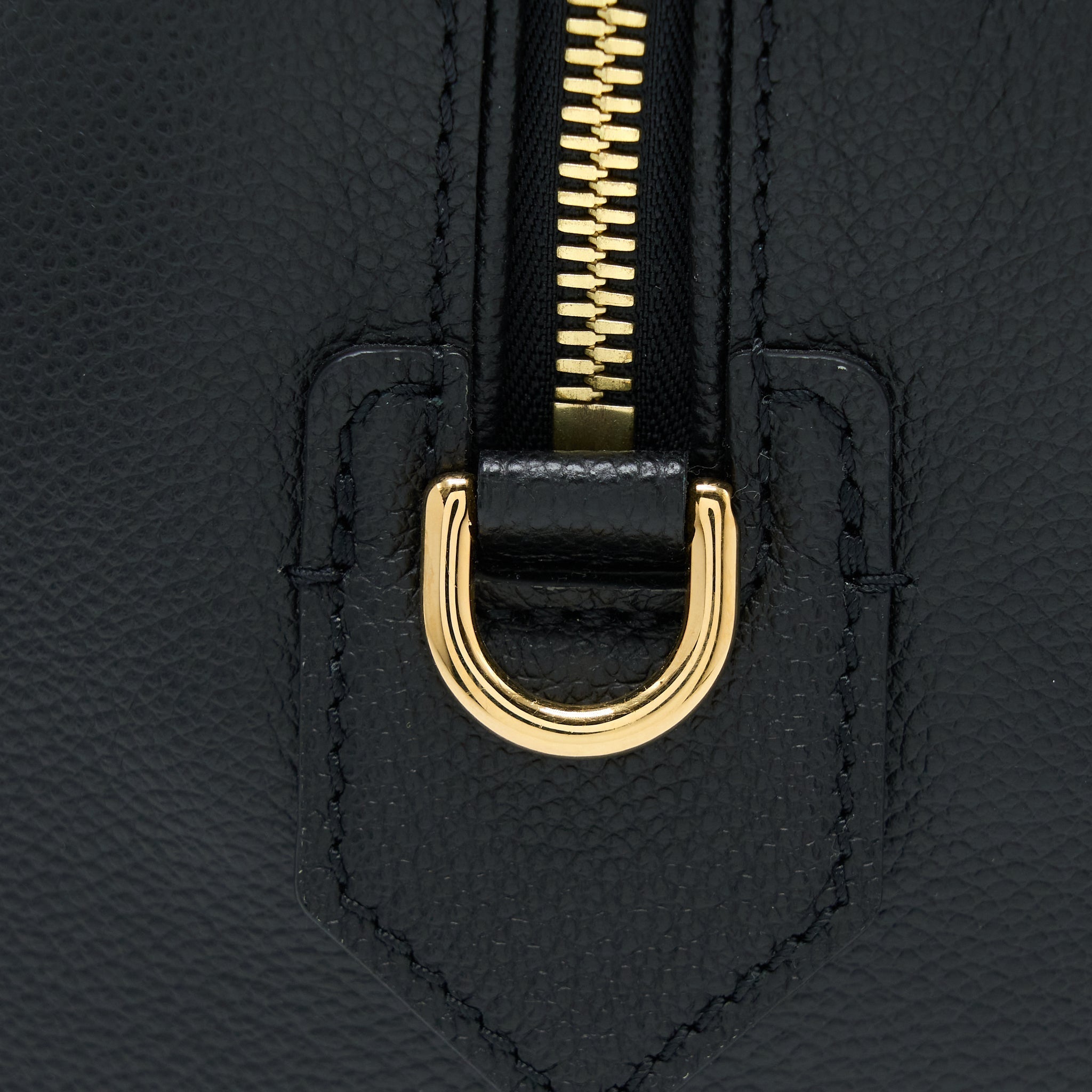 louis-vuitton-speedy-25-bandouliere-empreinte-black-ghw