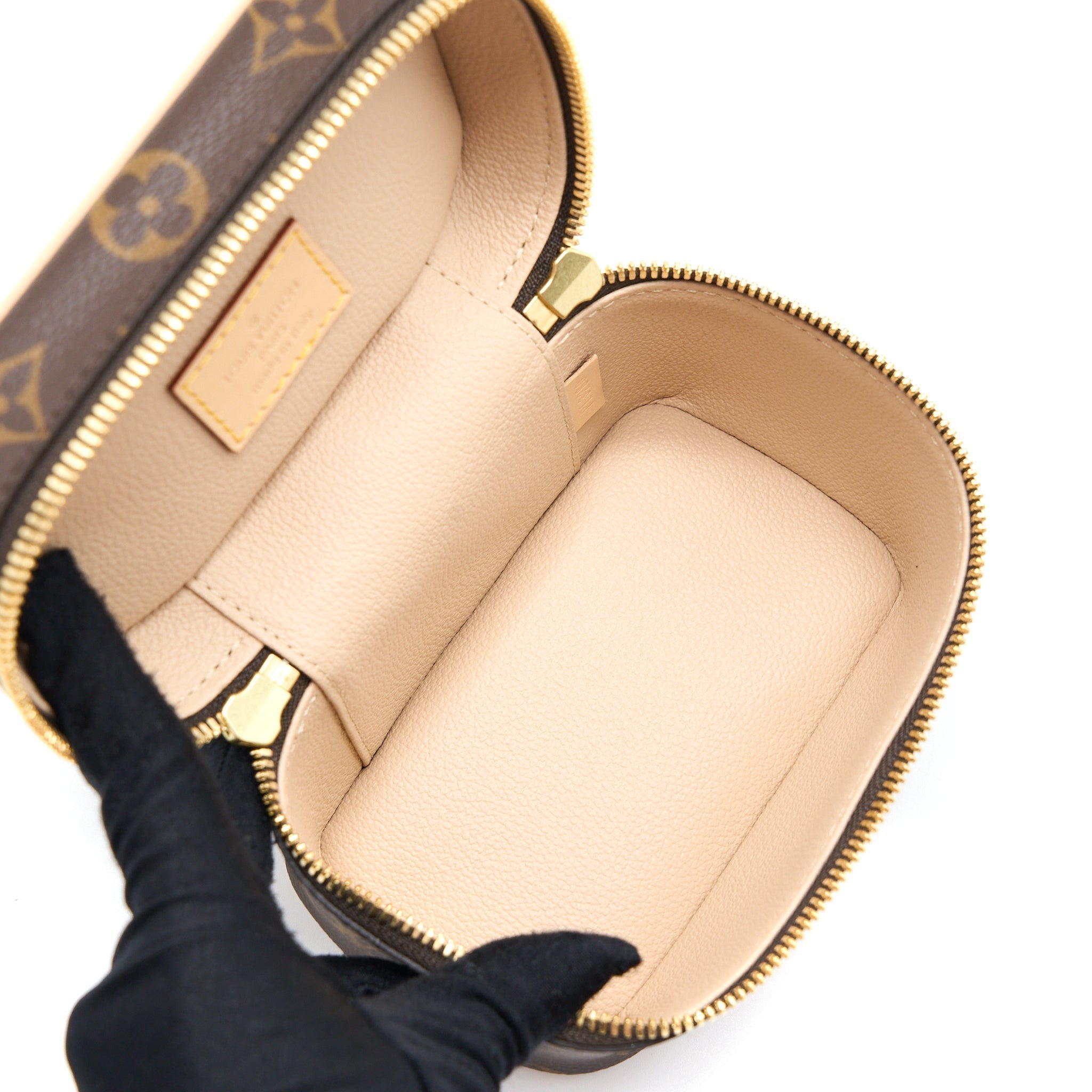 louis-vuitton-nice-nano-monogram-canvas-ghw