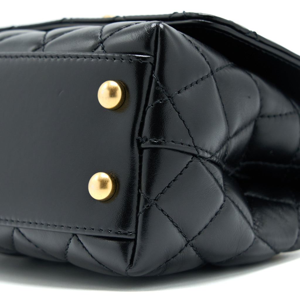 chanel-22a-mini-coco-handle-with-detailed-letter-handle-calfskin-black-ghw-microchip