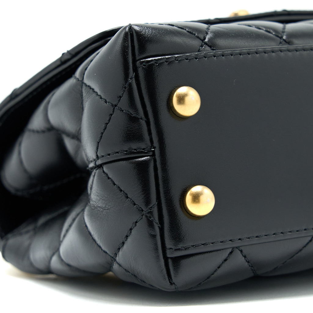 chanel-22a-mini-coco-handle-with-detailed-letter-handle-calfskin-black-ghw-microchip