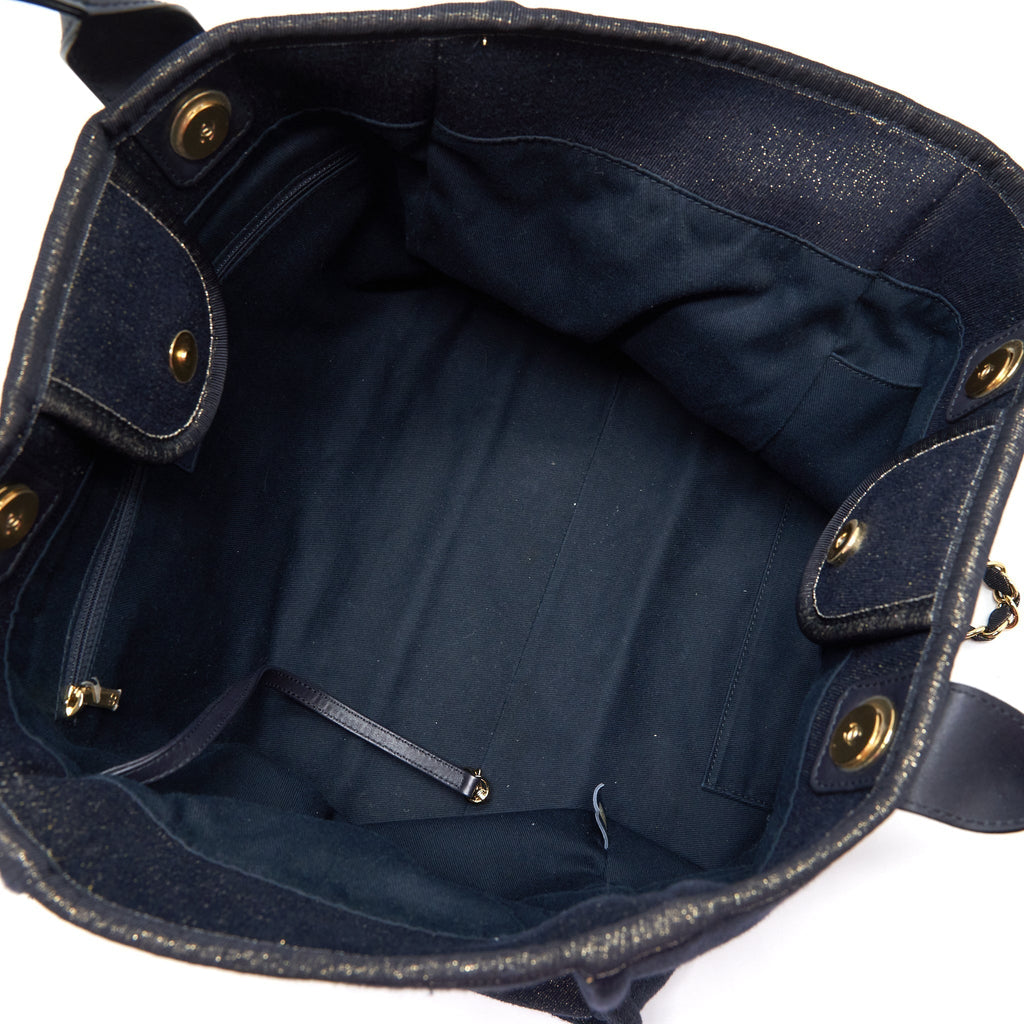 chanel-deauville-tote-bag-denim-dark-blue-gold-ghw