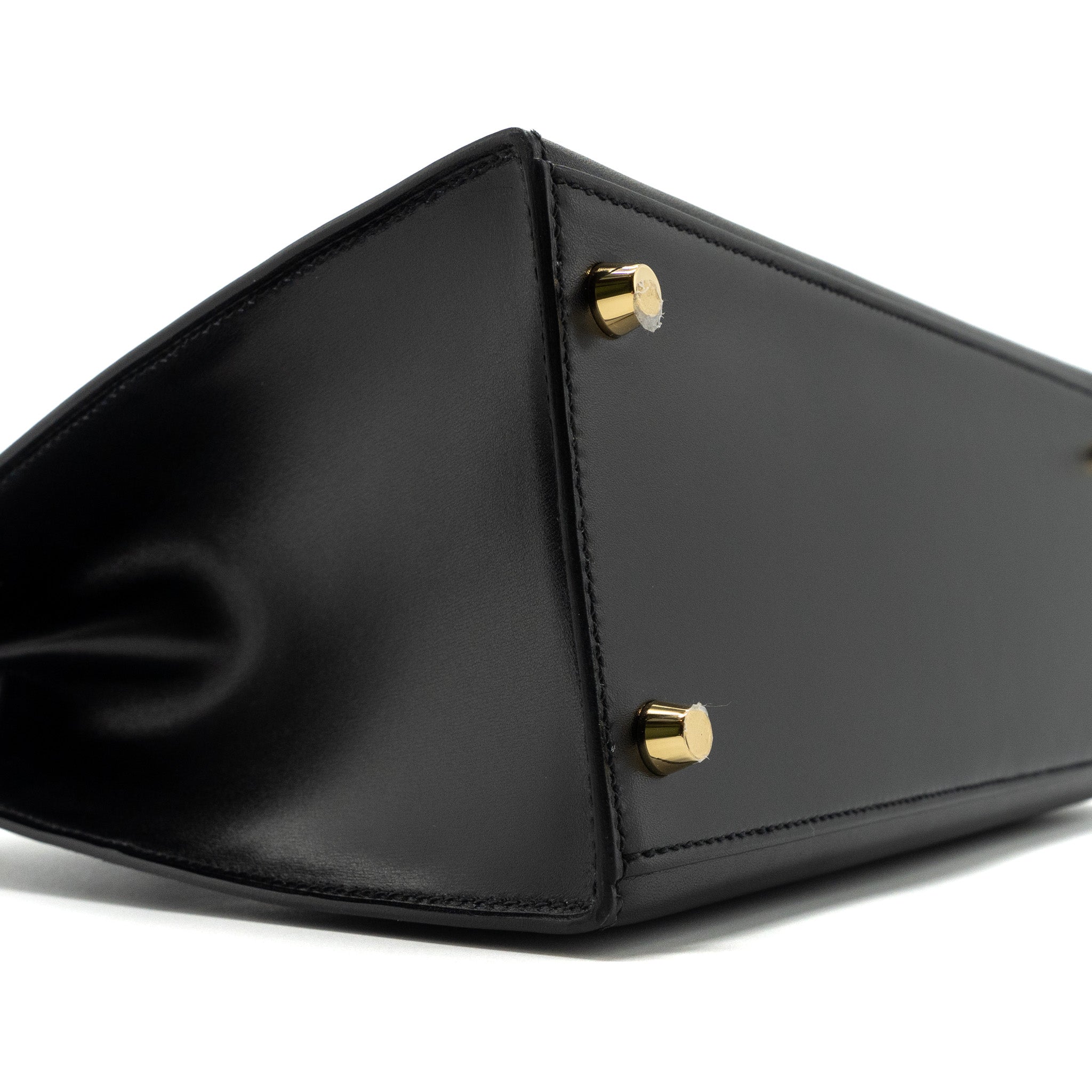 copy-of-hermes-kelly-28-box-calfskin-black-ghw-stamp-y