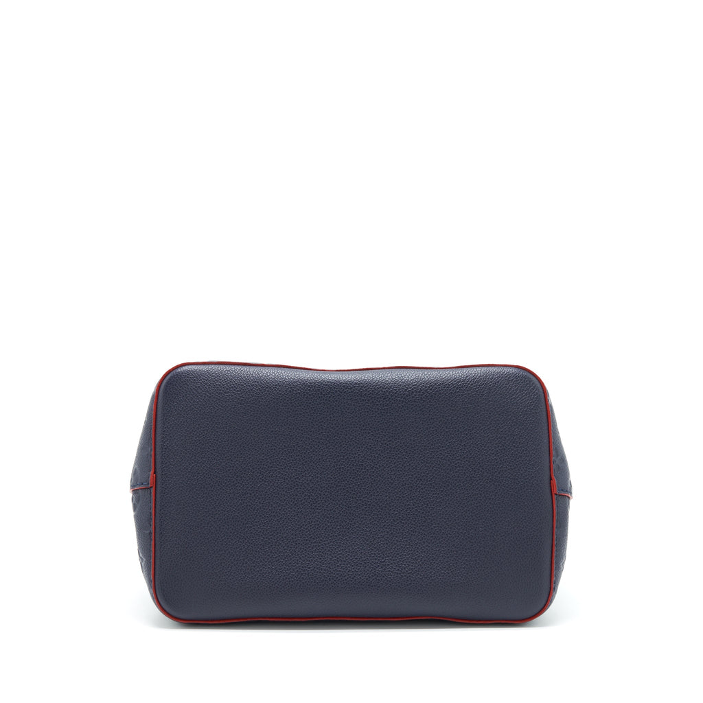 louis-vuitton-neonoe-monogram-empreinte-marine-rouge-ghw